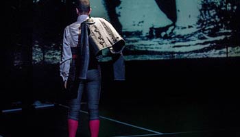 Persona- espectacle de Spin off Danza dins del festival Ciutat Flamenco 2015 - Mercat de les Flors, Dansa i Moviment